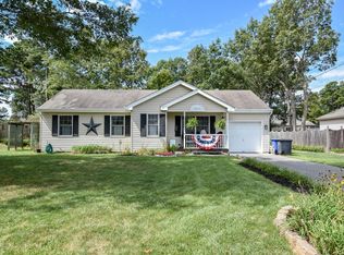 216 Salty Ave, Manahawkin, NJ 08050
