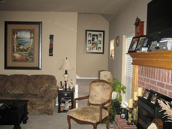 4th image of 12723 E 77th Cres N