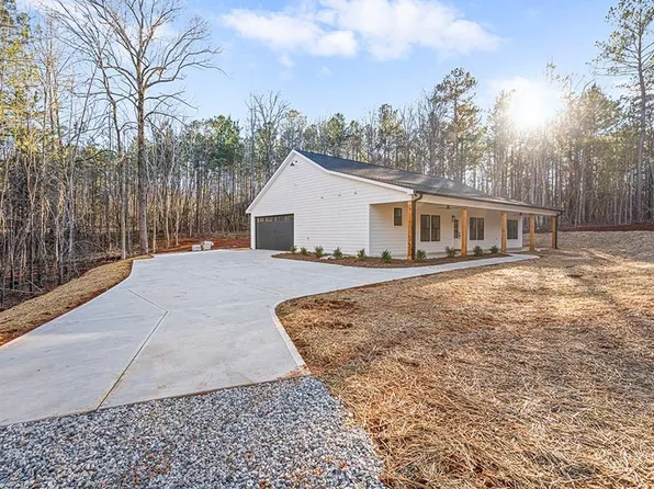 1010 Bucklevel Rd, Greenwood, SC 29649