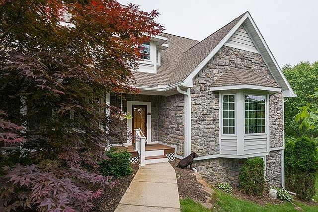 1st image of 846 Joseph Ct #19
