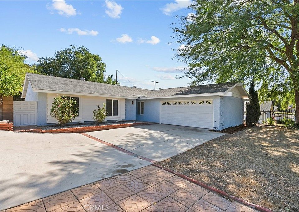 1st image of 24716 Fain Dr