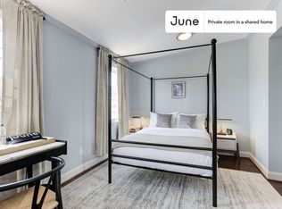 1329 East St #1-2E, Washington, DC 20002