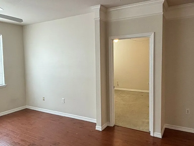 3468 Soho St #303 — Photo 9