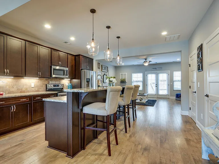 3125 Blue Sky Dr — Photo 7