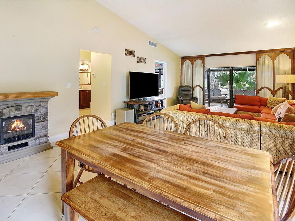 1st image of 6417 Pinehurst Circle