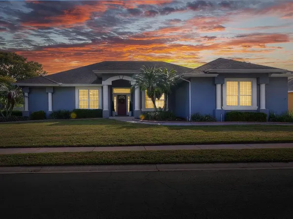 5810 Lake Victoria Dr, Lakeland, FL 33813