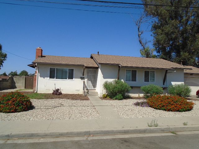 1st image of 220 Dean Dr