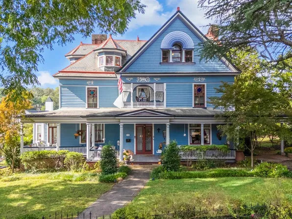 211 Cabell St, Lynchburg, VA 24504