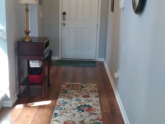 3rd image of 66 Crescent Cove Ct