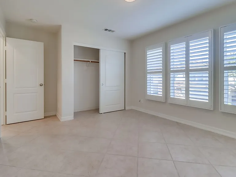 17020 New Rochelle Way — Photo 16