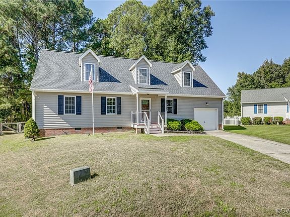 4th image of 14940 Blue Rock Dr