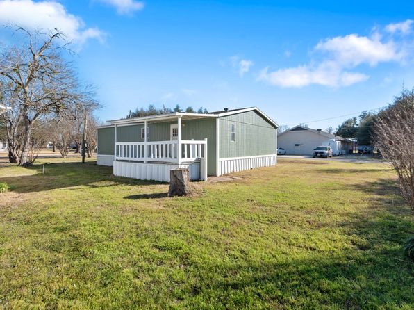 218 E Denton St, Bremond, TX 76629