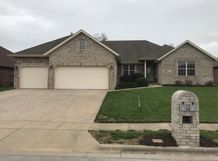 514 E Sequoia St, Republic, MO 65738