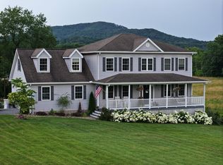 568 Confederate Ridge Dr, Crawley, WV 24931