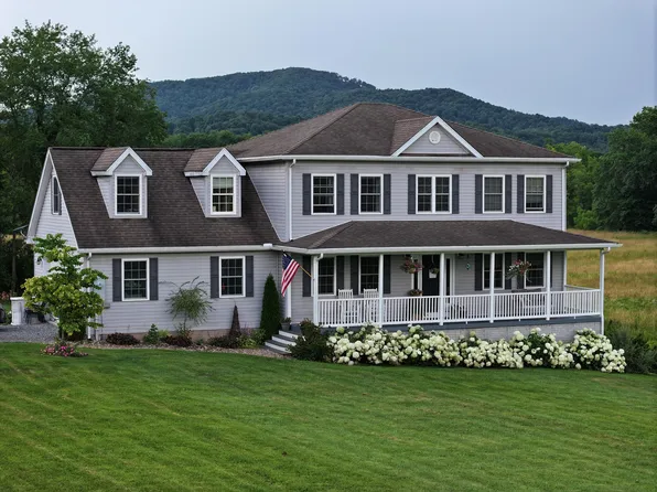 568 Confederate Ridge Dr, Crawley, WV 24931