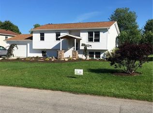 5420 Westgate Dr, Girard, PA 16417