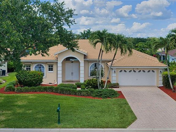 4th image of 934 Tropical Bay CT