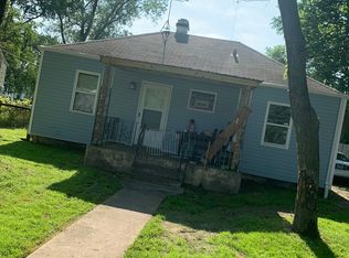 2352 Stevenson St, Gary, IN 46406
