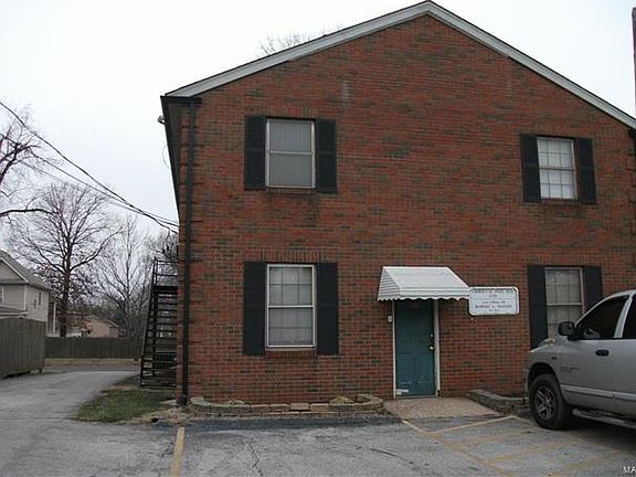 5th image of 2350 Benton St