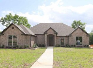 21427 Boone Dr, Bullard, TX 75757