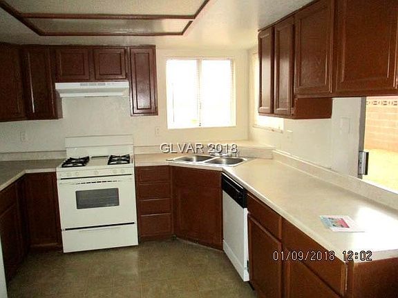 4th image of 4195 Pasternak Dr
