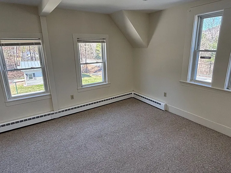 113 Lyme Rd — Photo 25