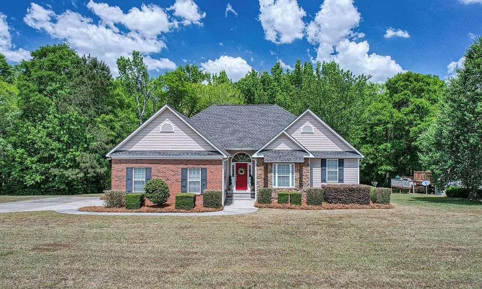 1st image of 66 Aberdeen Cir