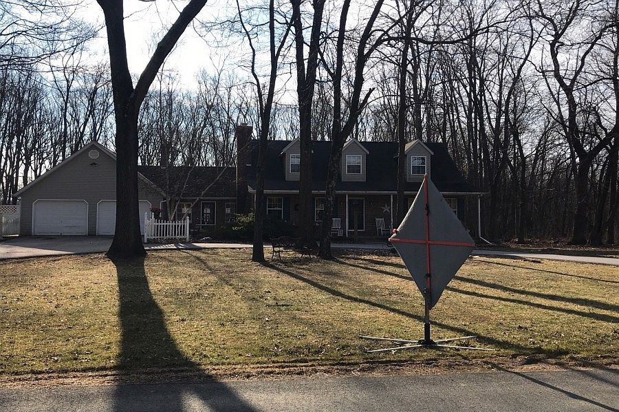 1st image of 711 Humbert Schoolhouse Rd