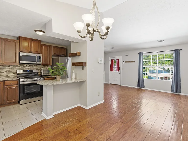 3143 Long Indian Creek Ct — Photo 3