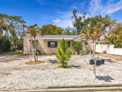 2007 54th St S, Gulfport, FL, 33707