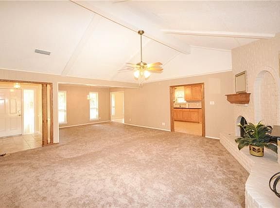 5th image of 1615 Alexander Dr