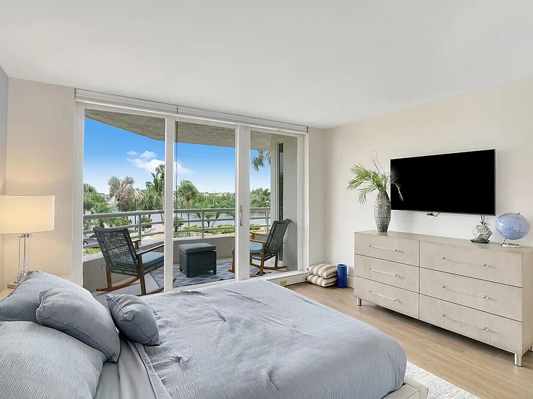 4101 N Ocean Blvd #D207 — Photo 22