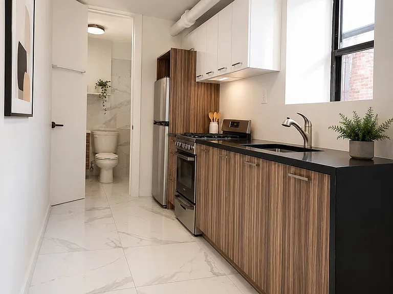 656 Metropolitan Ave #1 — Photo 6