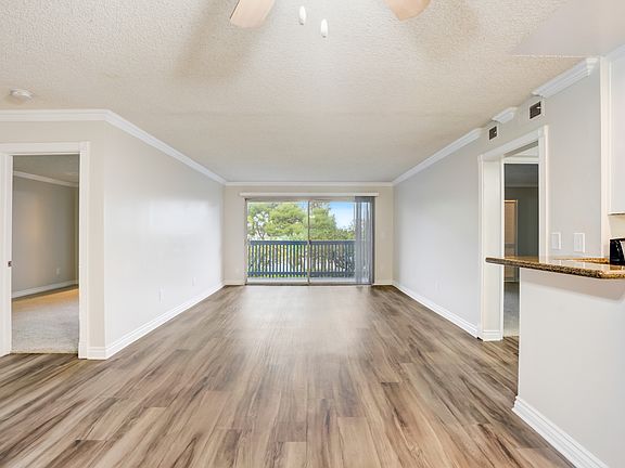 4th image of 16700 Saybrook Ln #C201