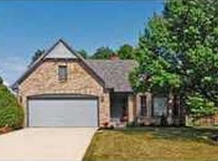 8275 Redondo Dr, Indianapolis, IN