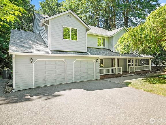 4th image of 2103 Golden Maples Court NW