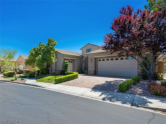 2nd image of 10455 Garden Light Dr
