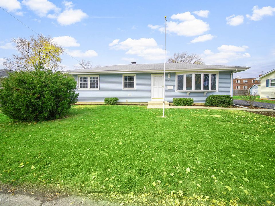 1st image of 272 Martin Dr