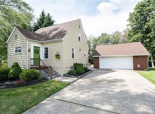 1120 Ridgeway Ave, Aliquippa, PA 15001