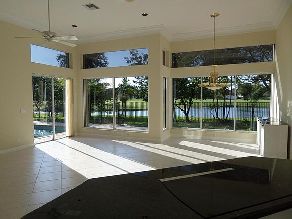 5th image of 4425 James Estate Ln
