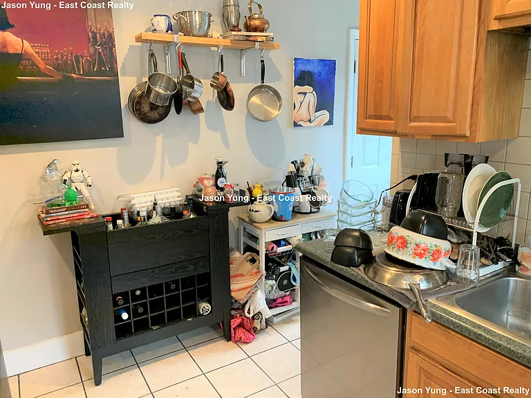66 Quint Ave #2 — Photo 12