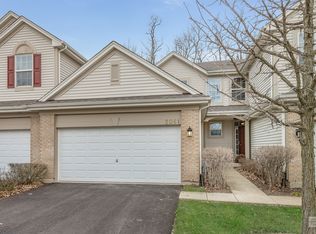 2061 Muirfield Dr UNIT 2061, Yorkville, IL 60560