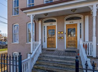 275 Dupage St, Elgin, IL 60120