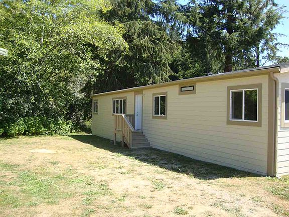 3rd image of 16400 Highway 101 N Space 27