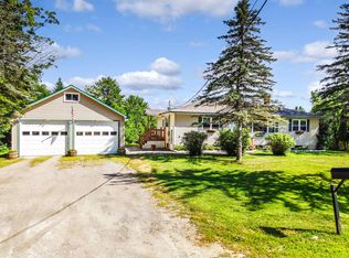 192 Pleasant St, Richmond, ME 04357