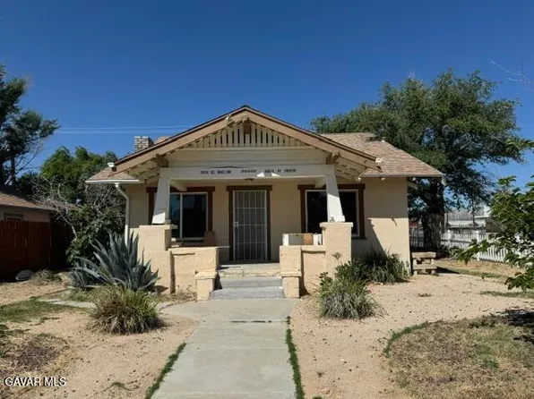 15957 K St, Mojave, CA 93501