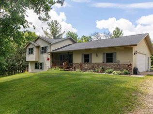W7961 County Rd E, Oxford, WI 53952