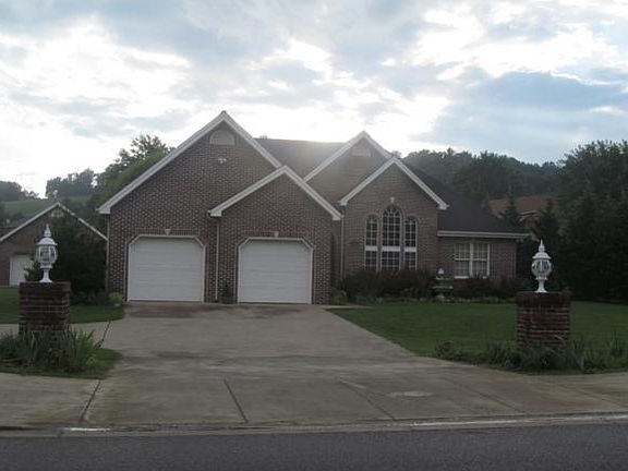 3rd image of 2258 Rock Springs Rd