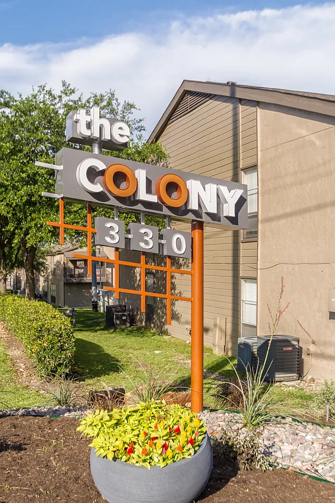 The Colony — Photo 1