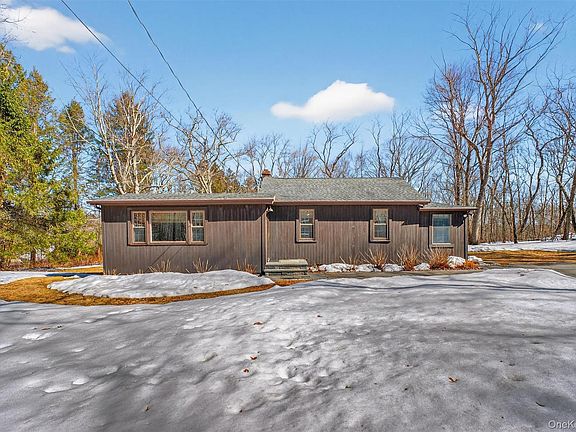 3rd image of 208 Ressique Road